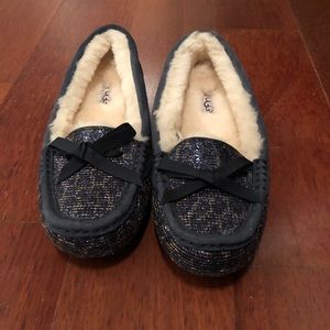 UGG Ansley Navy Slippers 7